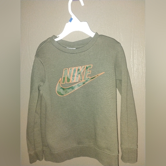 Nike Other - Nike Sweatshirt Boys